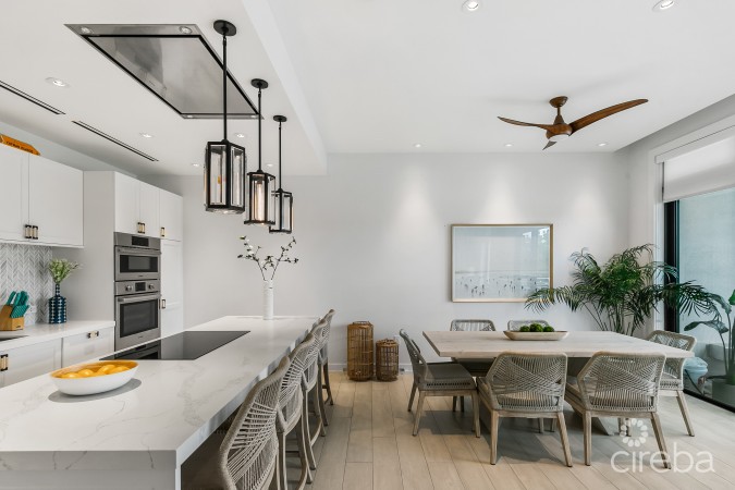 OLEA 106, CANAL FRONT 3 BED DUPLEX