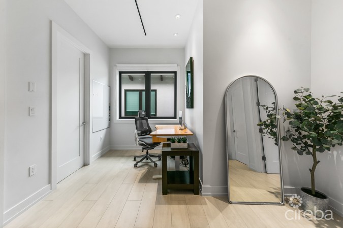 OLEA 106, CANAL FRONT 3 BED DUPLEX