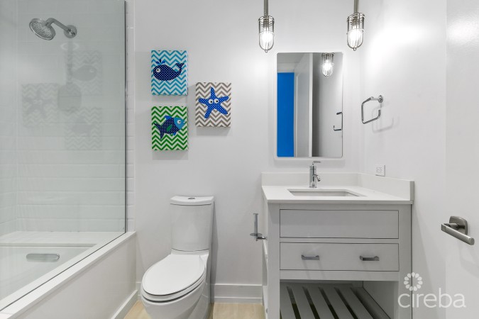 OLEA 106, CANAL FRONT 3 BED DUPLEX