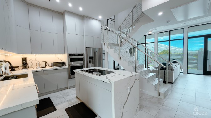 BAHIA 3-BED CORNER TOWNHOUSE