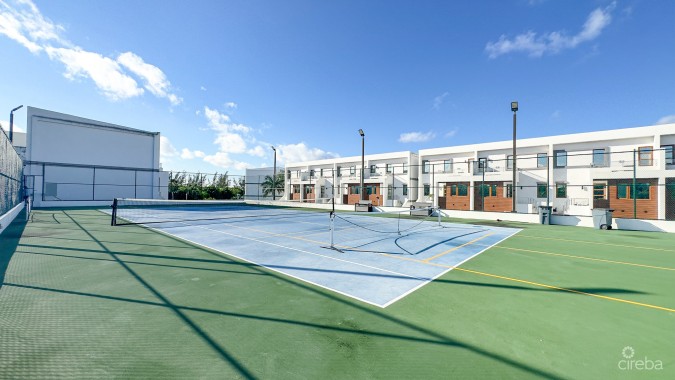 4 BED ARVIA CANAL FRONT