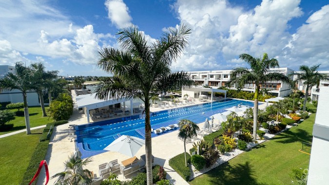 4 BED ARVIA CANAL FRONT