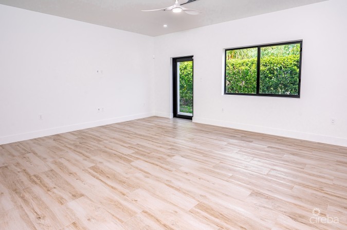 LAVANIA COURT - GATED - LARGE 2 BED 2 BATH TOWNHOMES