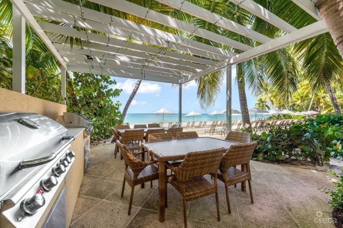 THE RENAISSANCE VILLA 25 - SEVEN MILE BEACH