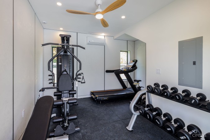 ARZA WEST BAY RUBY- UPGRADED FULLY FURNISHED 1-BED CORNER UNIT