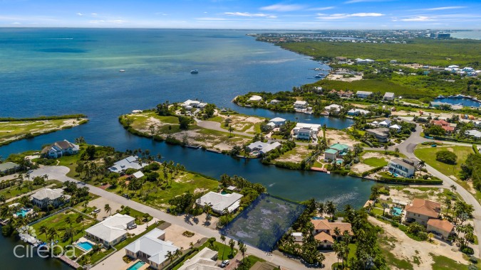 THE SHORES 0.35 ACRES LOT  - APPROVED PLANS &  GEOTECH