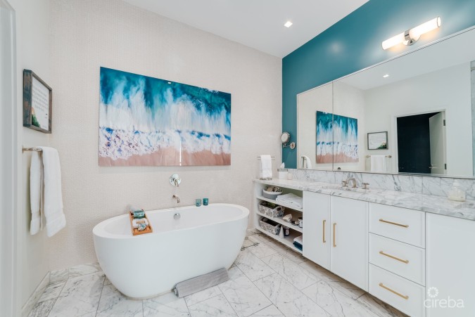 SEAFIRE PENTHOUSE N802