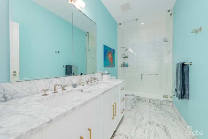 SEAFIRE PENTHOUSE N802