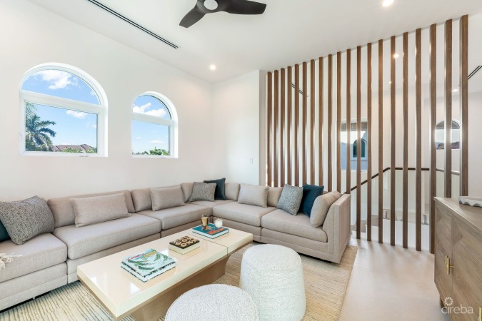 VISTA DEL MAR | A REIMAGINED WATERFRONT ESTATE