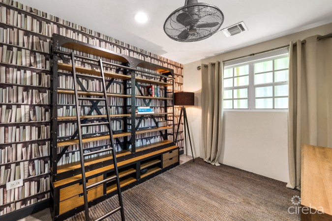 CARIBBEAN COURTS 3C, SOUTH SOUND CONDO