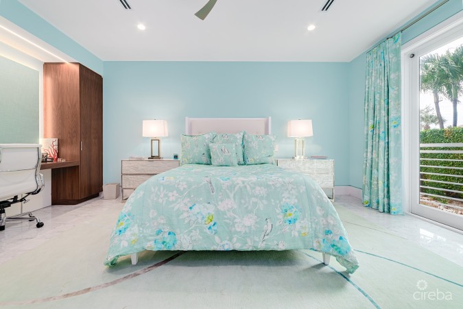 LUXURY SEVEN MILE BEACH CONDO - MANDALAY UNIT ONE