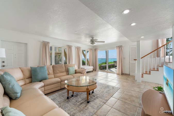 CARIBBEAN PARADISE 8, 3 BED + DEN BEACHFRONT VILLA