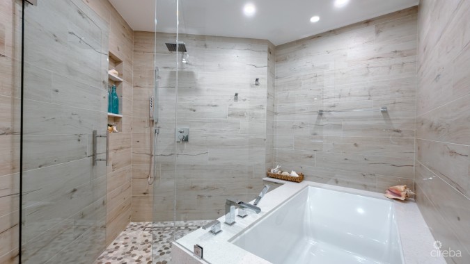 POINSETTIA CONDO SEVEN MILE BEACH