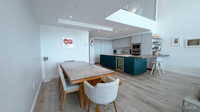 TIDES BEACHFRONT RESIDENCE