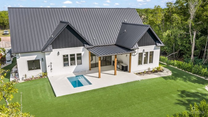 BEL AIR DR, SOUTH SOUND - CUSTOM NEW BUILD