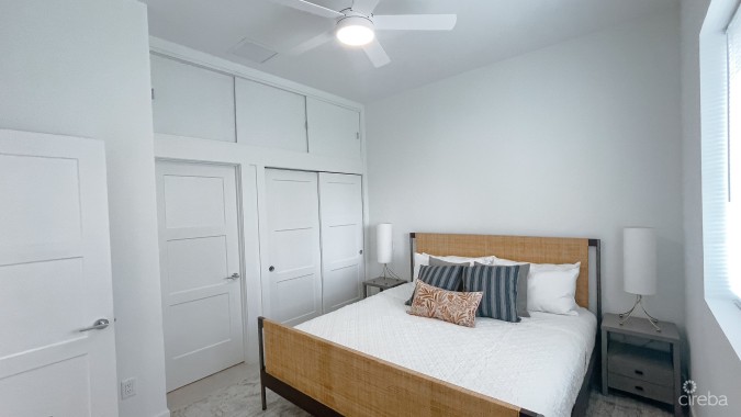 SUNSET POINT OCEANFRONT CONDO