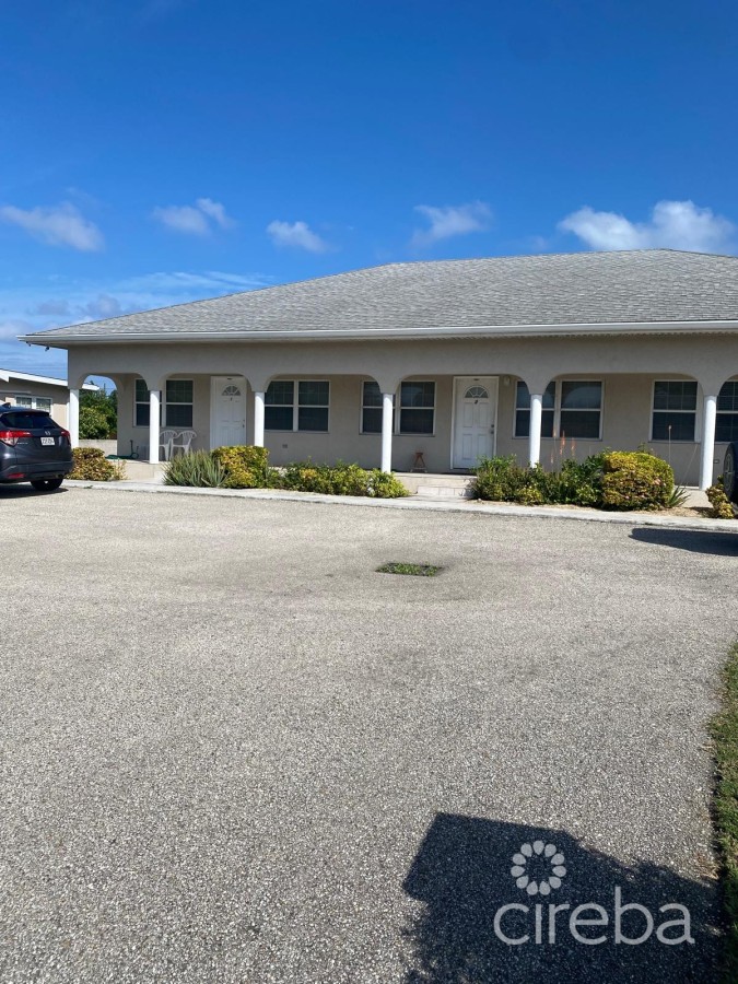 MONEY MAKING TRIPLEX IN WEST BAY