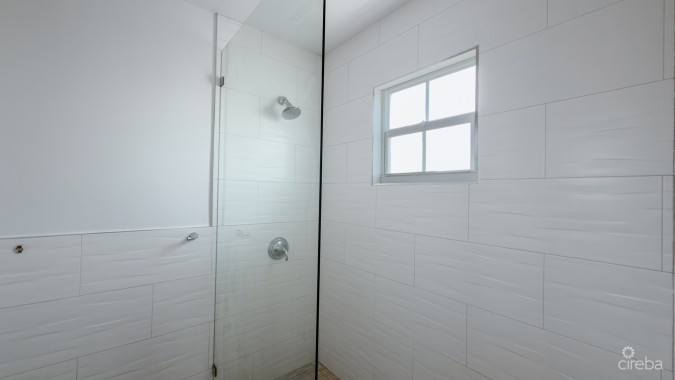 MEADOWS 2 BED TOWNHOUSE WEST BAY