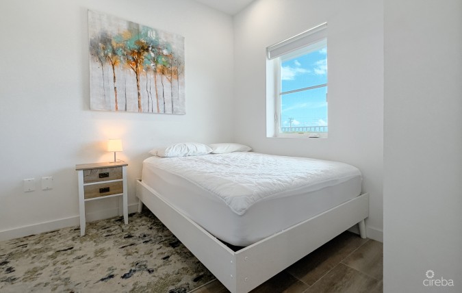 19 NORTH 2 BED CONDO