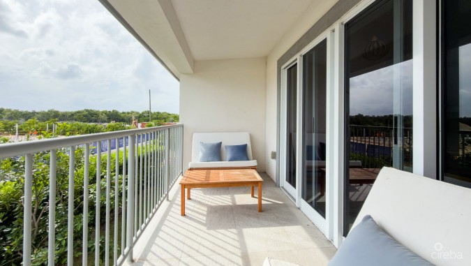 DOWNTOWN REACH 1 BED CONDO