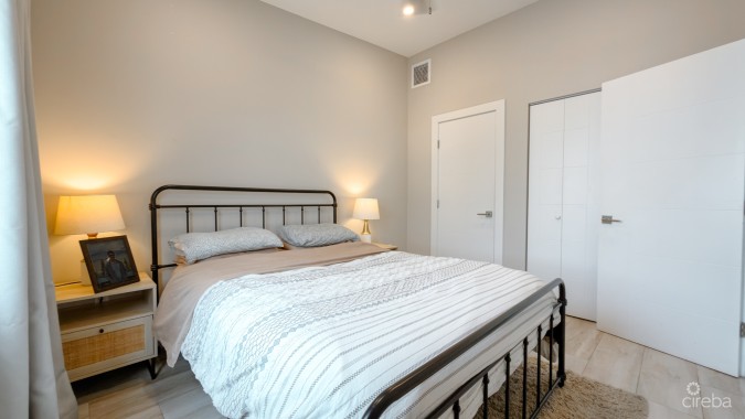 DOWNTOWN REACH 1 BED CONDO