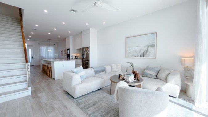 AURA TOWNHOUSE 2 BED PLUS DEN