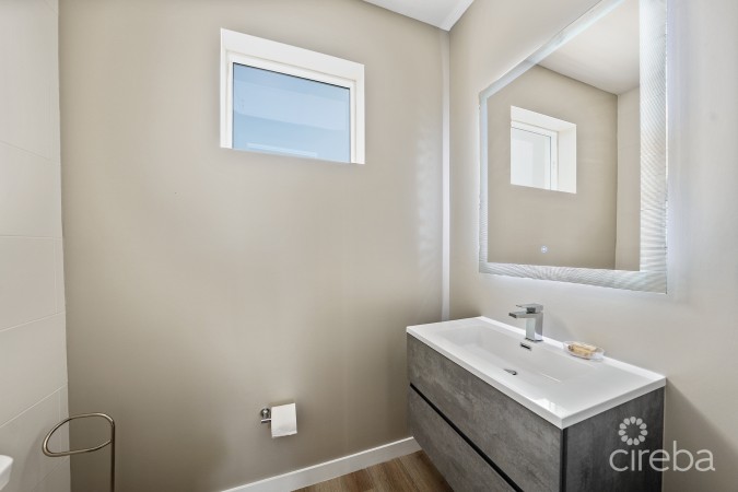 OCEAN CREST #21,  LUXURY WATERFRONT CONDO W/DOCK