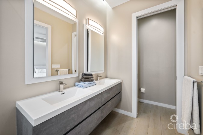 OCEAN CREST #21,  LUXURY WATERFRONT CONDO W/DOCK