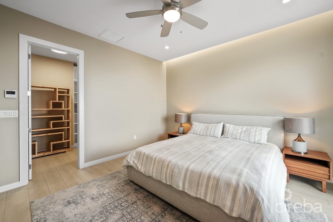 OCEAN CREST #21,  LUXURY WATERFRONT CONDO W/DOCK