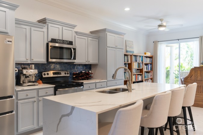 REDUCED | TURNBERRY EAST, CRYSTAL HARBOUR