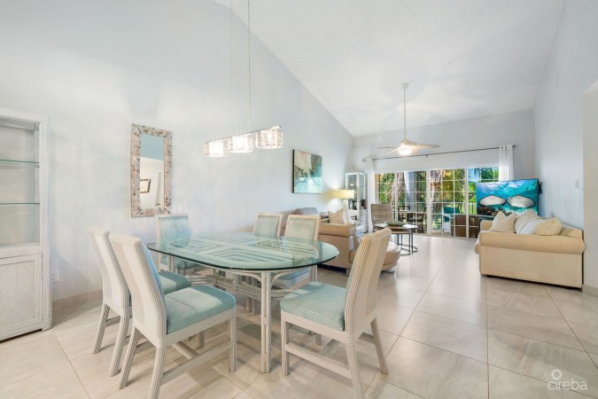 BRITANNIA LIONS COURT 322, SEVEN MILE BEACH CORRIDOR