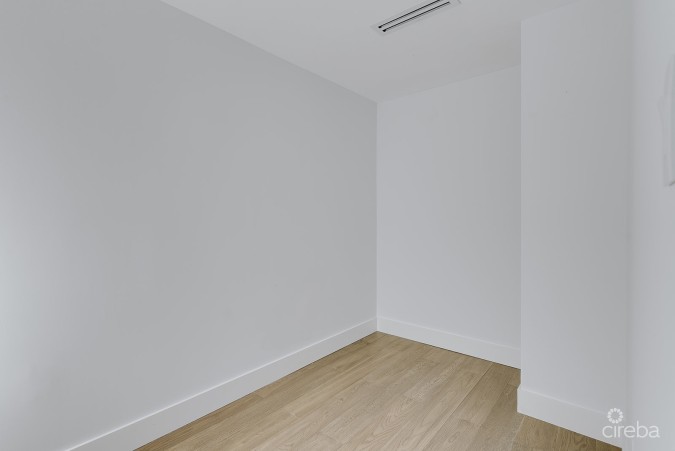 KINGSLEY TOWNHOMES 2 BED PLUS DEN UNIT 2.