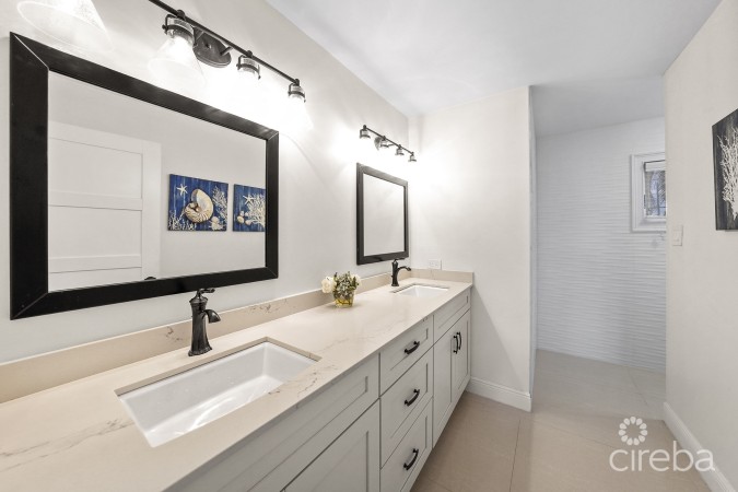 GOVERNORS HARBOUR ESTATE HOME