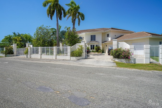 GOVERNORS HARBOUR ESTATE HOME