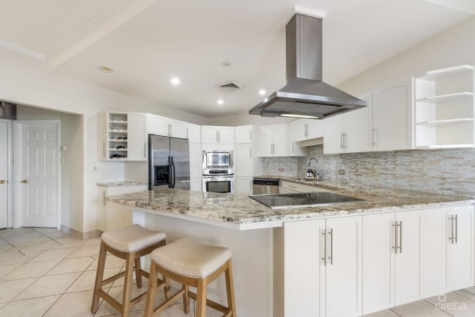 POINSETTIA PENTHOUSE B7, SEVEN MILE CORRIDOR