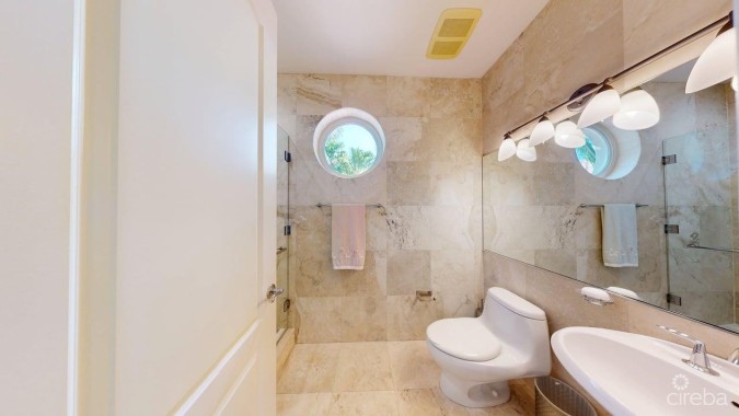 VISCAYA HOME, GOVERNOR'S HARBOUR CREEK