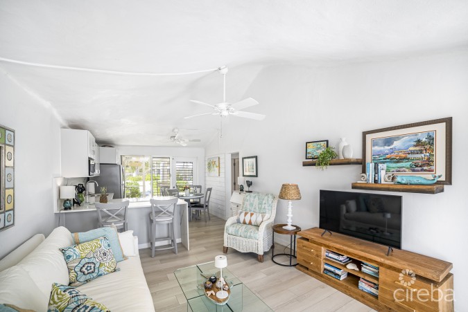 SEA LODGES OF CAYMAN KAI - PRIME ONE BEDROOM BEACHFRONT CONDO