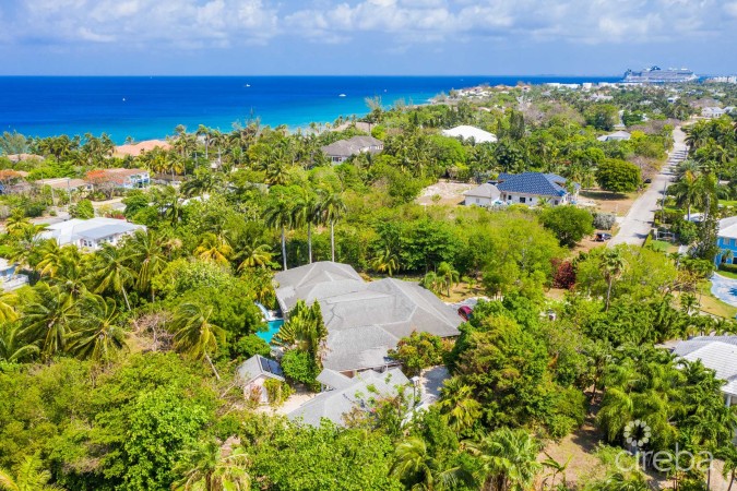 WEBSTER'S DRIVE 69, SOUTH SOUND HOME