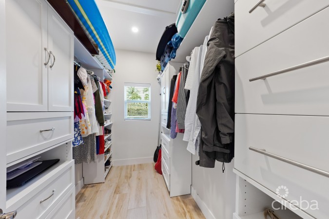 MODERN DUPLEX 3 BED ABBEY VILLAS