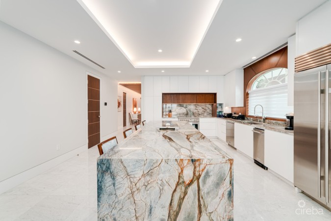 LUXURY SEVEN MILE BEACH CONDO - MANDALAY UNIT ONE