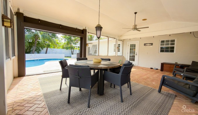 WEST BAY FAMILY HOME WITH POOL