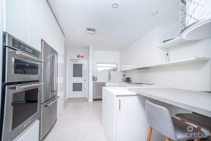 CHRISTOPHER COLUMBUS PENTHOUSE OCEANVIEW