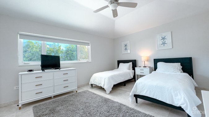 LAGUNA DEL MAR - SEVEN MILE BEACH