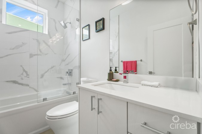 GRAND PALMYRA 17, GRAND HARBOUR TOWNHOME