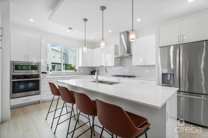 GRAND PALMYRA 17, GRAND HARBOUR TOWNHOME