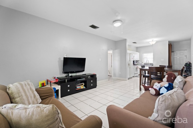 SILVER OAKS CONDO - 2 BED, 2 BATH . SECOND FLOOR