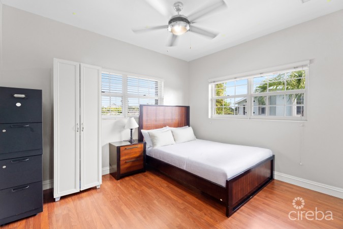 SILVER OAKS CONDO - 2 BED, 2 BATH . SECOND FLOOR