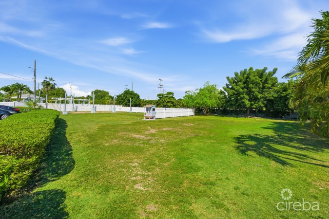 SILVER OAKS CONDO - 2 BED, 2 BATH . SECOND FLOOR