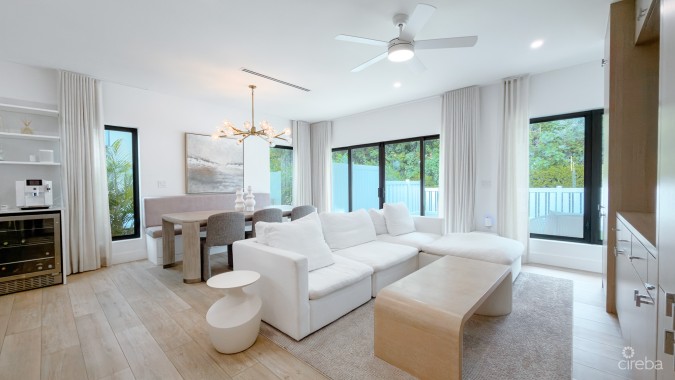 SALT AIR - 4 BED TOWNHOUSE THE SHORES