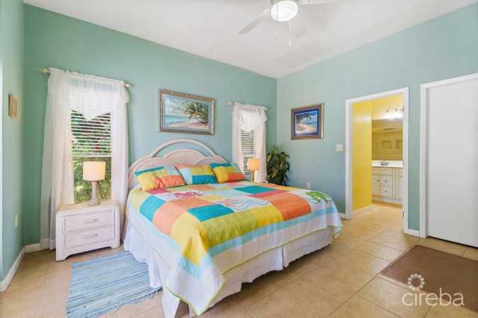 SOUTHSIDE HOME AND BLUFFSIDE COTTAGE